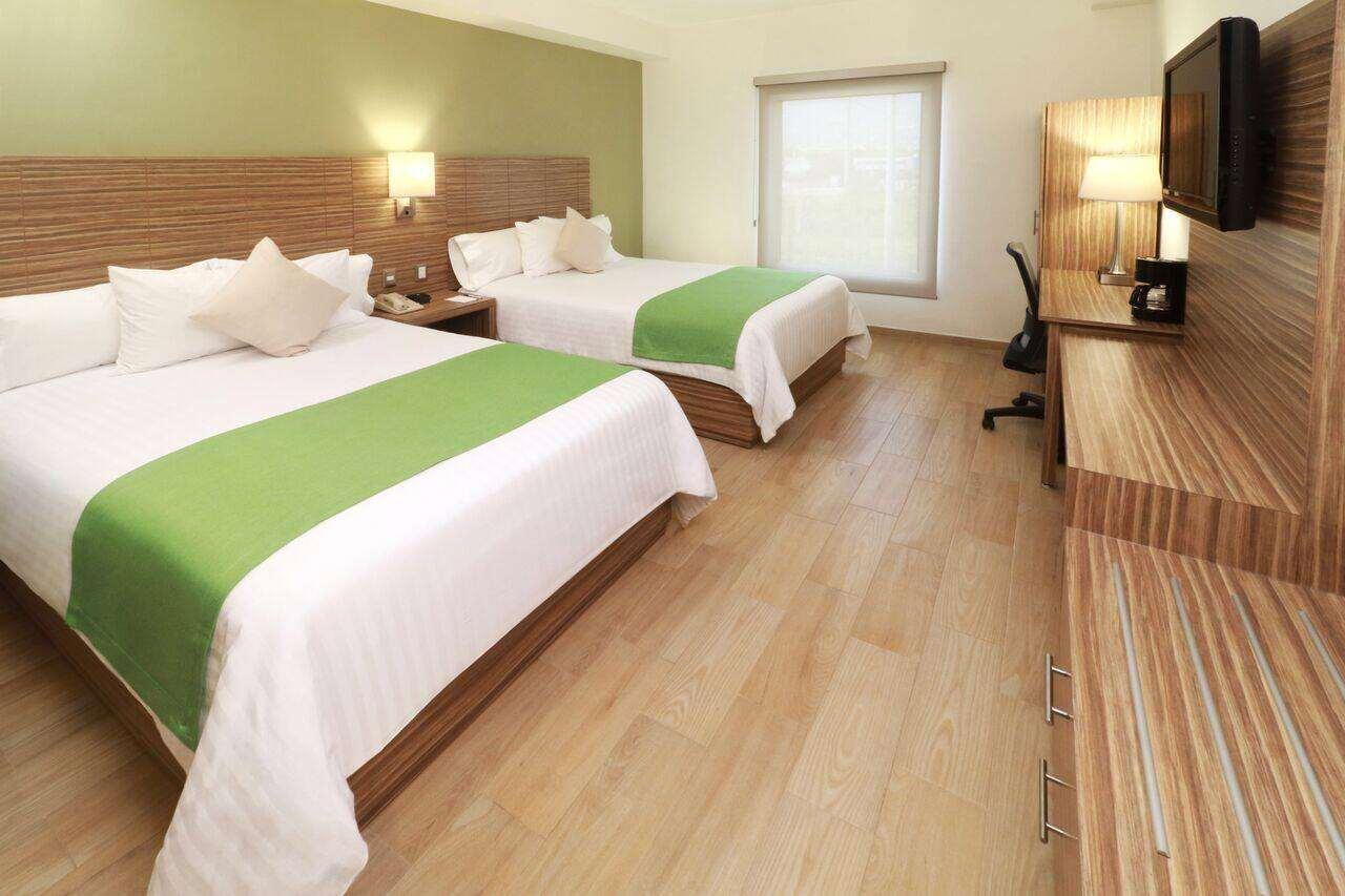 Wyndham Garden Monterrey Valle Real Экстерьер фото