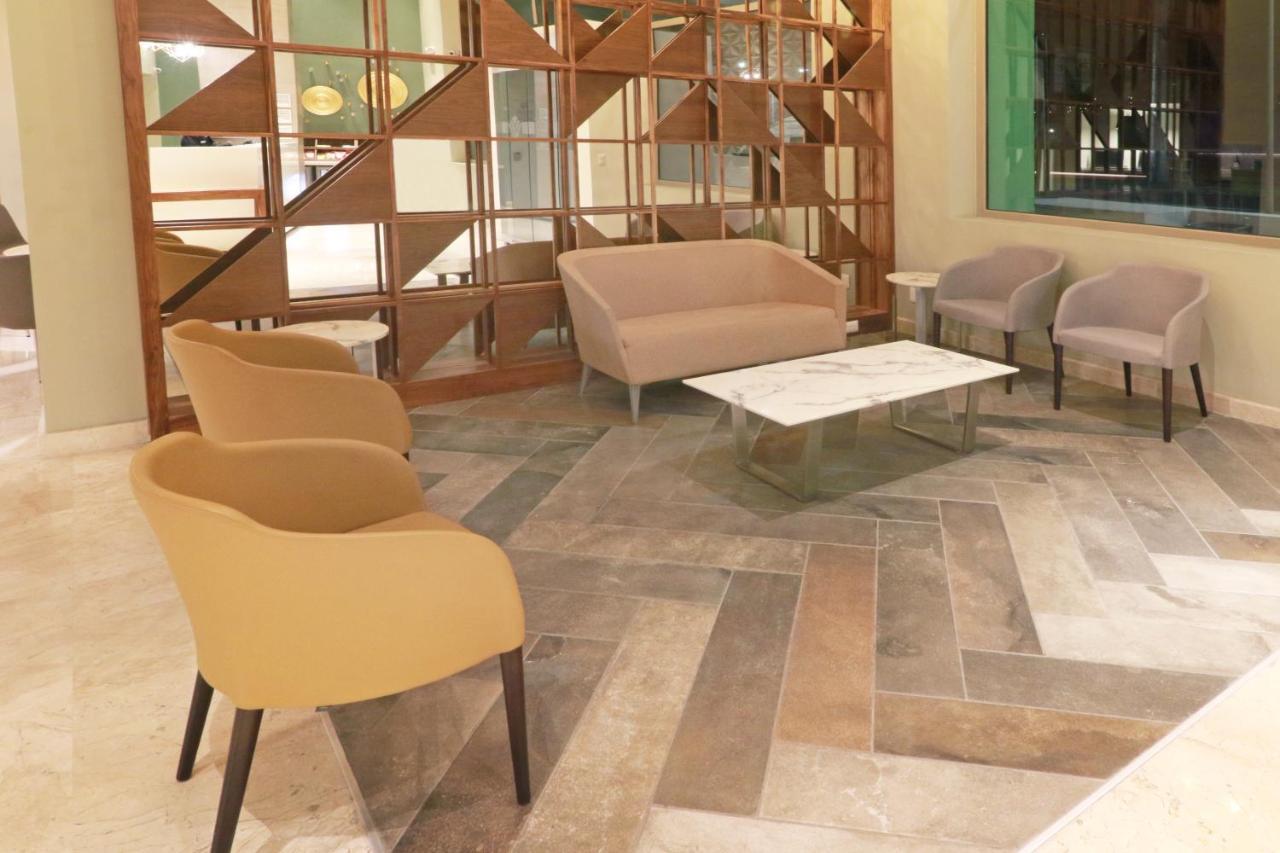Wyndham Garden Monterrey Valle Real Экстерьер фото