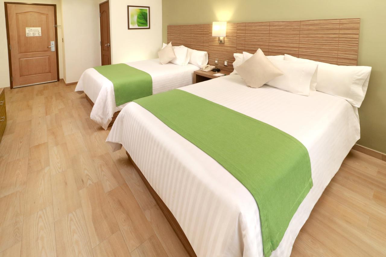 Wyndham Garden Monterrey Valle Real Экстерьер фото
