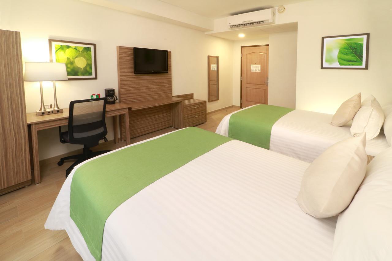Wyndham Garden Monterrey Valle Real Экстерьер фото